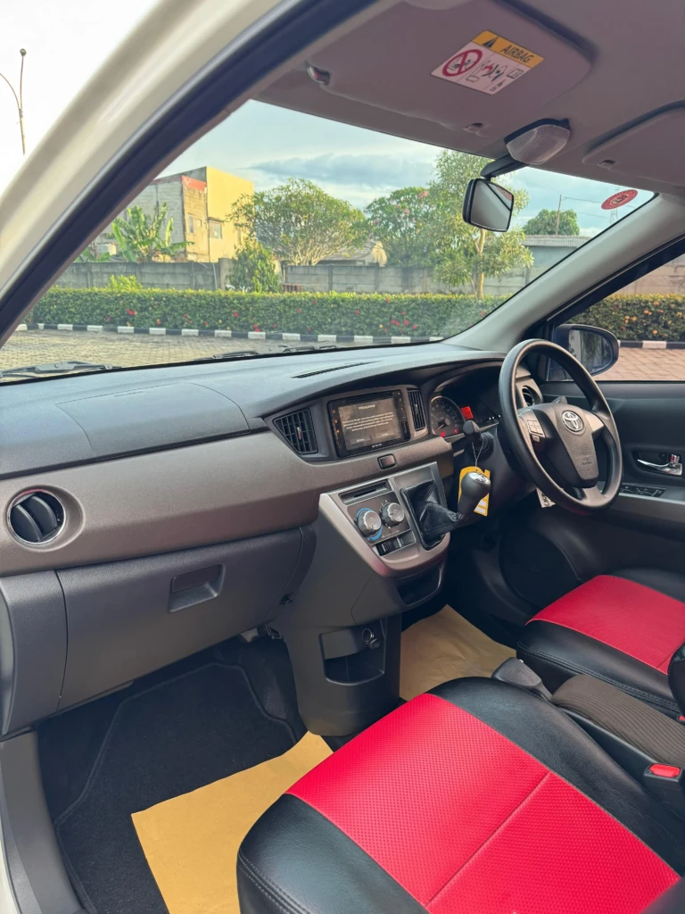 59550349-145a-4571-8759-e95138535c8d